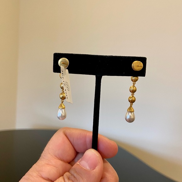Julie Vos NWT authentic rare luxury minimalist pearl CZ drop statement earrings - Picture 13 of 17
